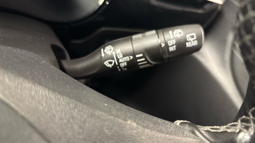 Vauxhall Corsa 1.2 Elite Edition 5dr Petrol Hatchback - Image 29