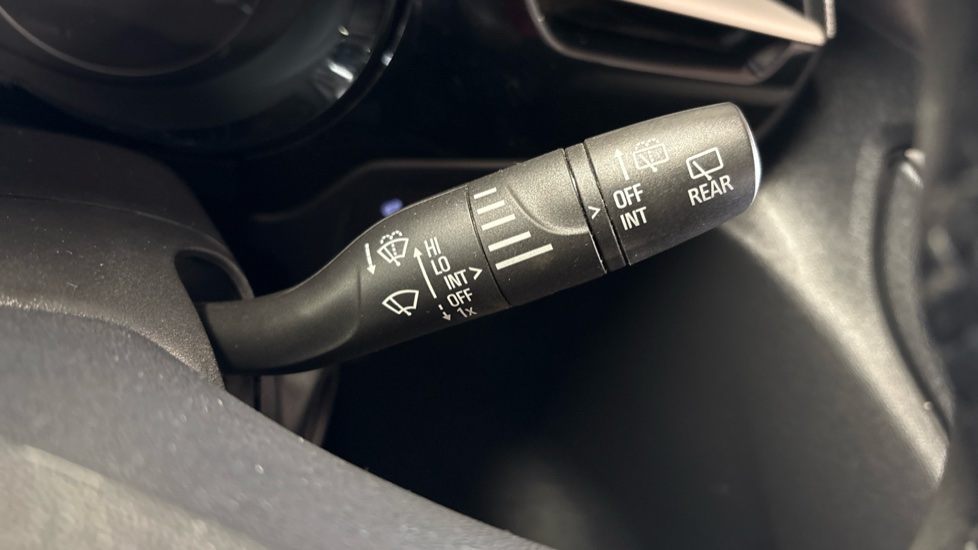 Vauxhall Corsa 1.2 Design 5dr Petrol Hatchback - Image 29