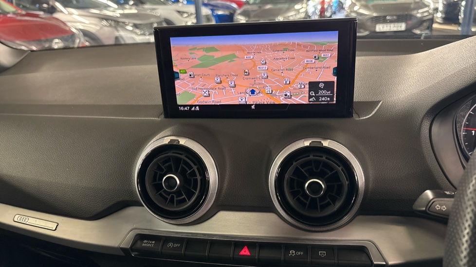 Audi Q2 35 TFSI S Line 5dr S Tronic Petrol Estate - Image 32