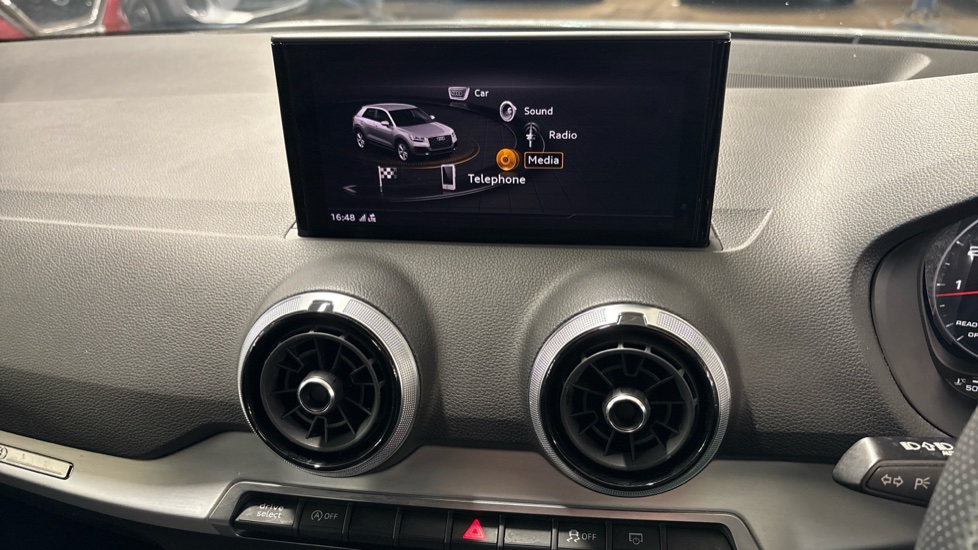 Audi Q2 35 TFSI S Line 5dr S Tronic Petrol Estate - Image 35
