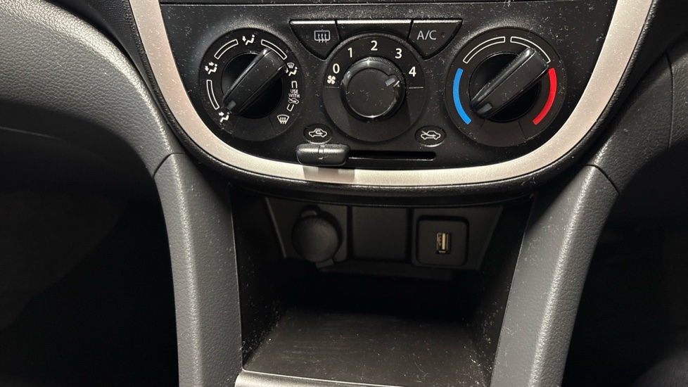 Suzuki Celerio 1.0 SZ3 5dr Petrol Hatchback - Image 32