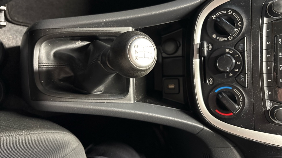 Suzuki Celerio 1.0 SZ3 5dr Petrol Hatchback - Image 35