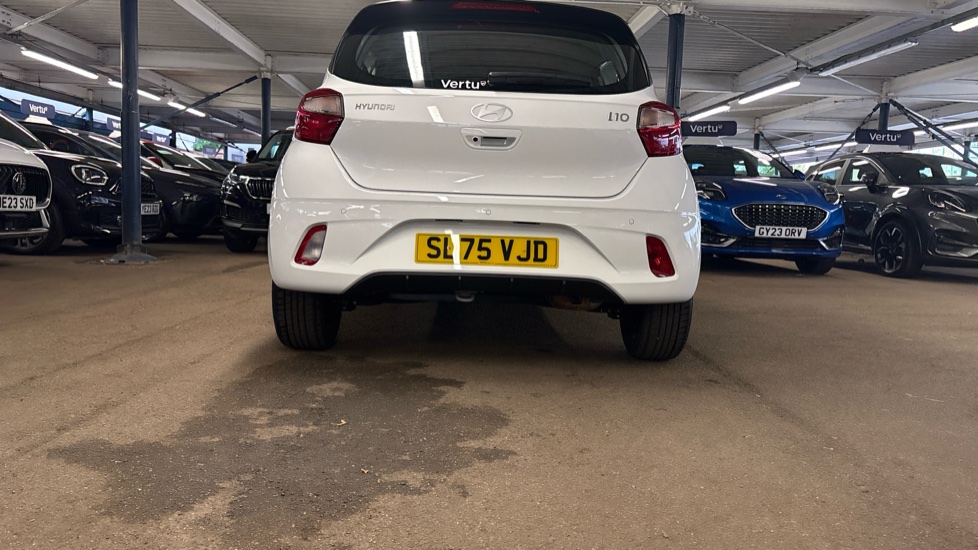Hyundai i10 1.0 [63] Advance 5dr Auto [Nav] Petrol Hatchback - Image 47