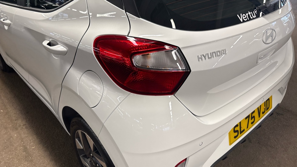 Hyundai i10 1.0 [63] Advance 5dr Auto [Nav] Petrol Hatchback - Image 49