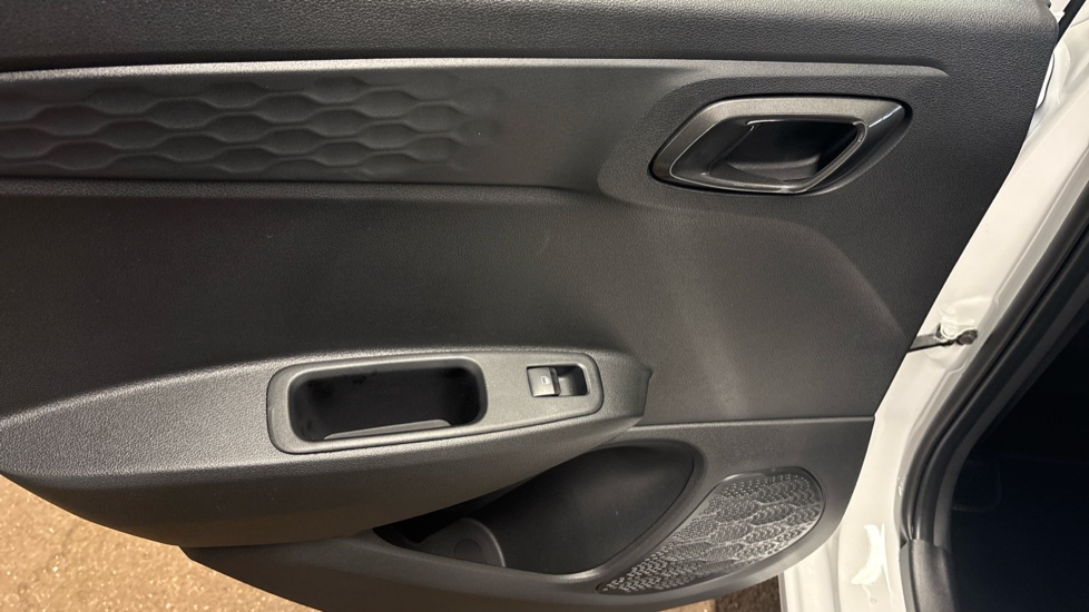 Hyundai i10 1.0 [63] Advance 5dr Auto [Nav] Petrol Hatchback - Image 56