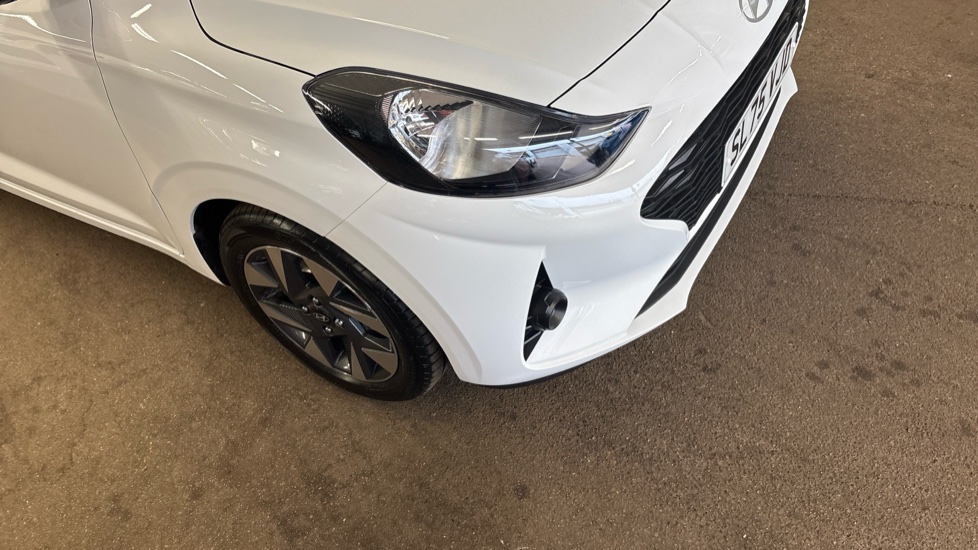 Hyundai i10 1.0 [63] Advance 5dr Auto [Nav] Petrol Hatchback - Image 67