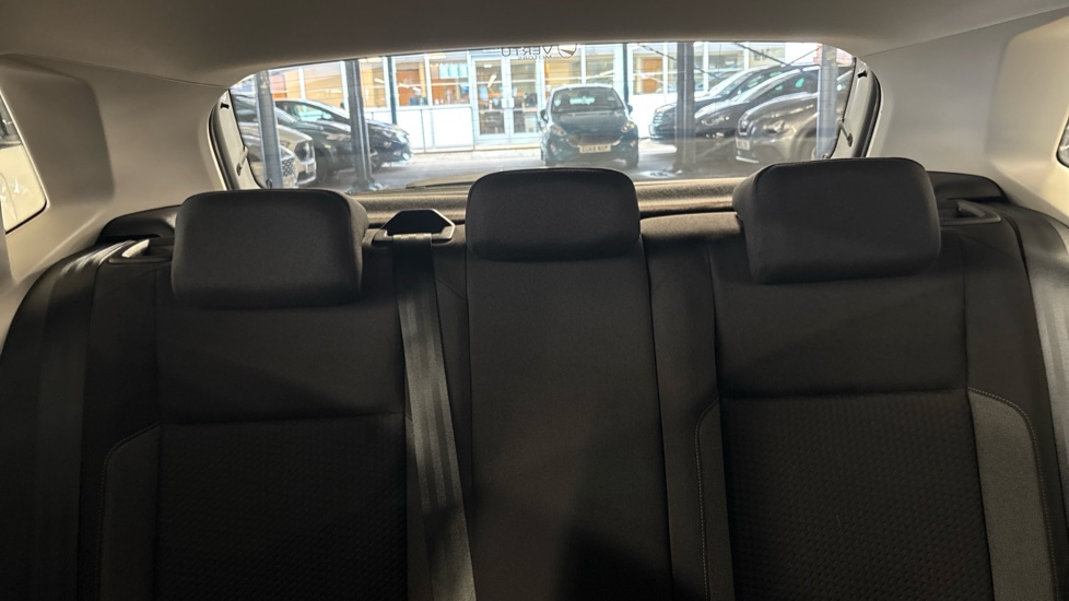 Volkswagen Polo 1.0 TSI Life 5dr Petrol Hatchback - Image 15