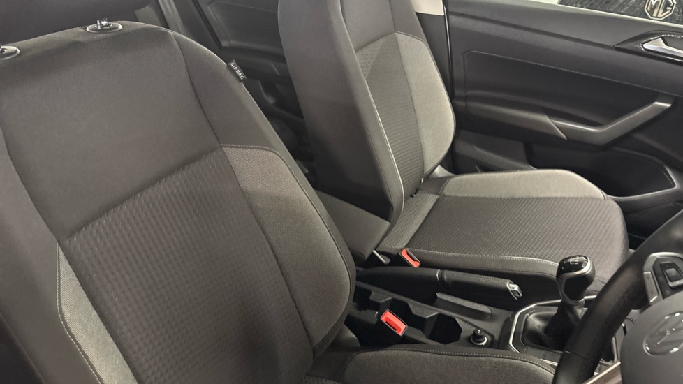Volkswagen Polo 1.0 TSI Life 5dr Petrol Hatchback - Image 61
