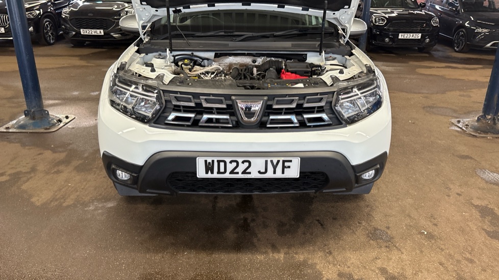 Dacia Duster 1.3 TCe 130 Comfort 5dr Petrol Estate - Image 8