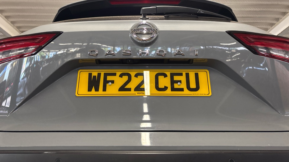 Nissan Qashqai 1.3 DiG-T MH N-Connecta 5dr Petrol Hatchback - Image 47