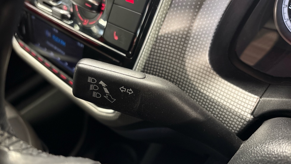 Volkswagen Up 1.0 High Up 3dr Petrol Hatchback - Image 30