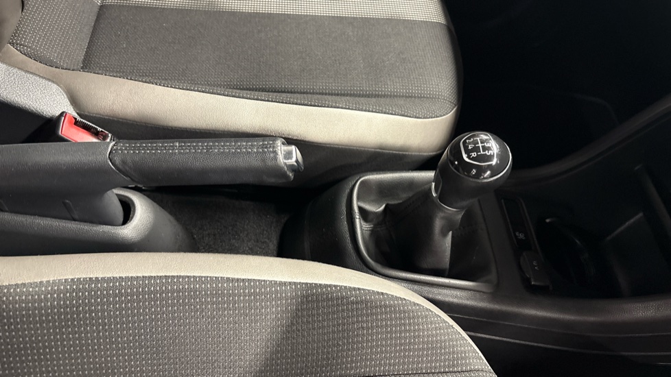 Volkswagen Up 1.0 High Up 3dr Petrol Hatchback - Image 41