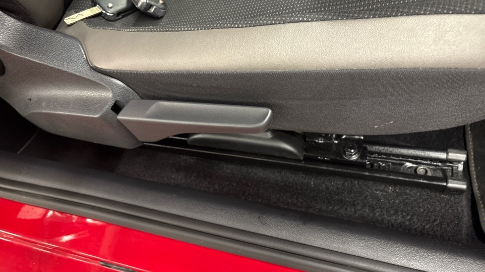 Volkswagen Up 1.0 High Up 3dr Petrol Hatchback - Image 42