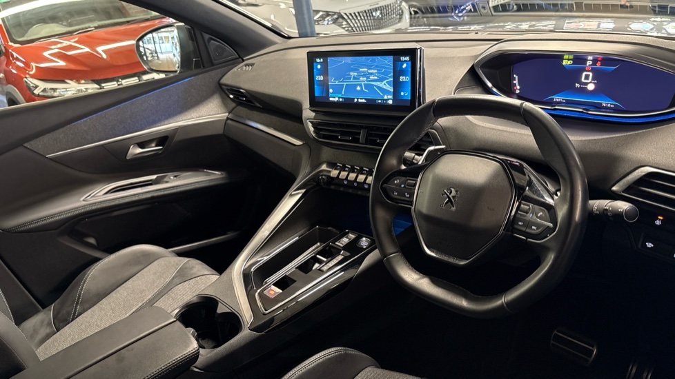 Peugeot 3008 1.5 BlueHDi Allure Premium+ 5dr EAT8 Diesel Estate - Image 11