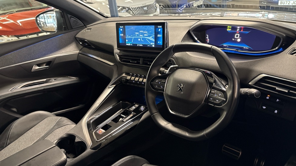 Peugeot 3008 1.5 BlueHDi Allure Premium+ 5dr EAT8 Diesel Estate - Image 14