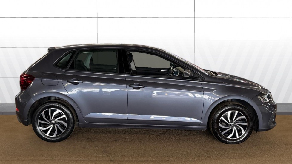 Volkswagen Polo 1.0 Life 5dr Petrol Hatchback - Image 5