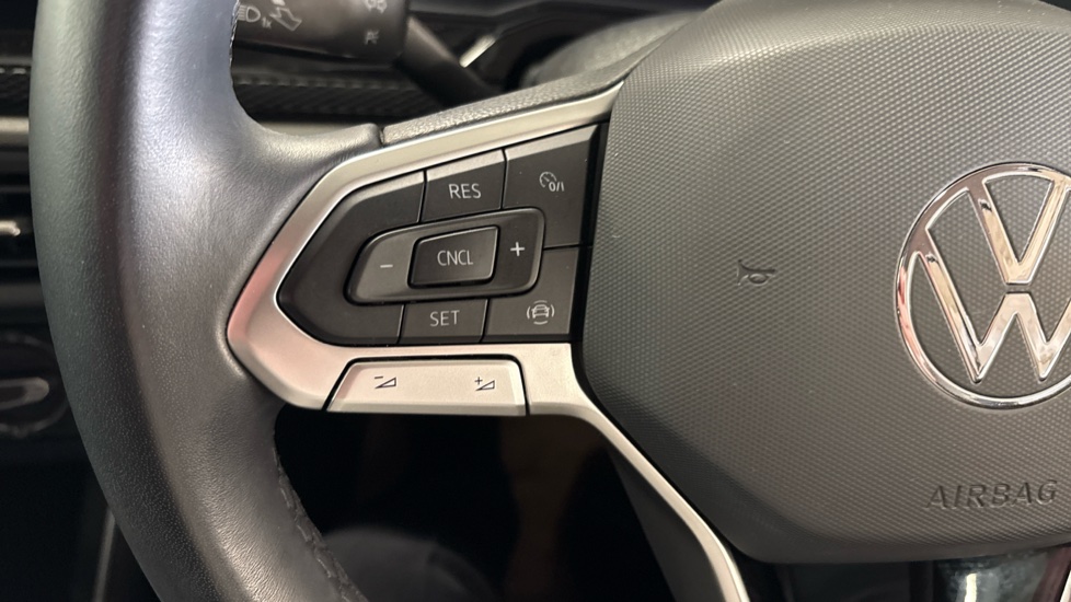 Volkswagen Polo 1.0 Life 5dr Petrol Hatchback - Image 29