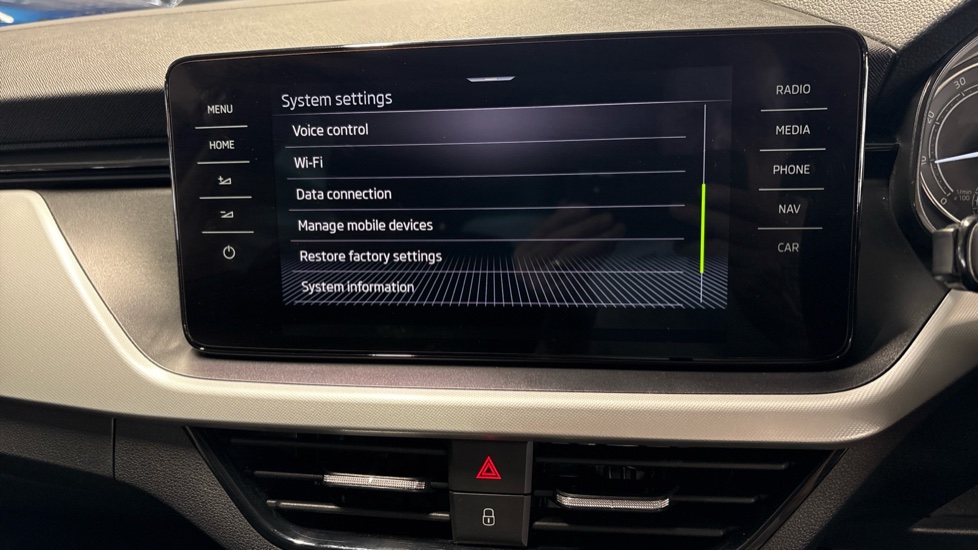 Skoda Kamiq 1.0 TSI 110 SE Drive 5dr Petrol Hatchback - Image 42