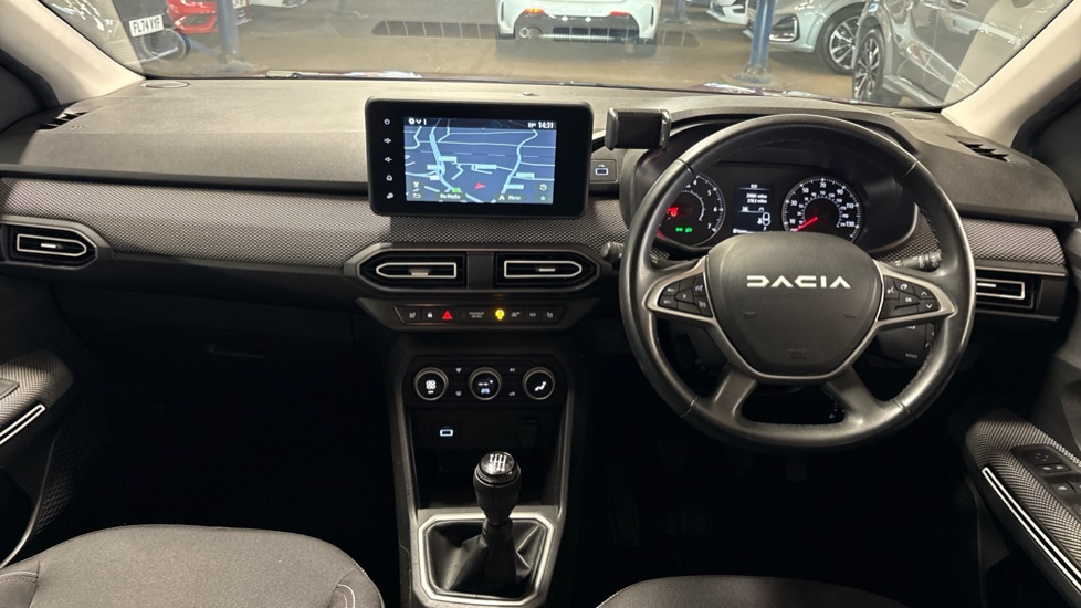 Dacia Jogger 1.0 TCe Extreme SE 5dr Petrol Estate - Image 10
