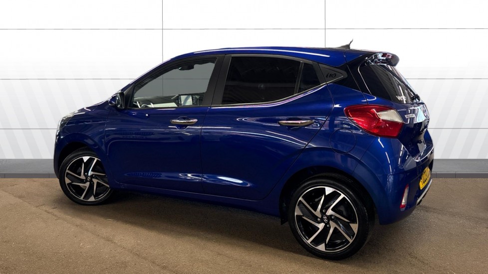 Hyundai i10 1.2 MPi Premium 5dr Auto Petrol Hatchback - Image 2