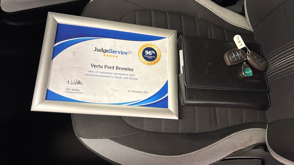 Hyundai i10 1.2 MPi Premium 5dr Auto Petrol Hatchback - Image 20