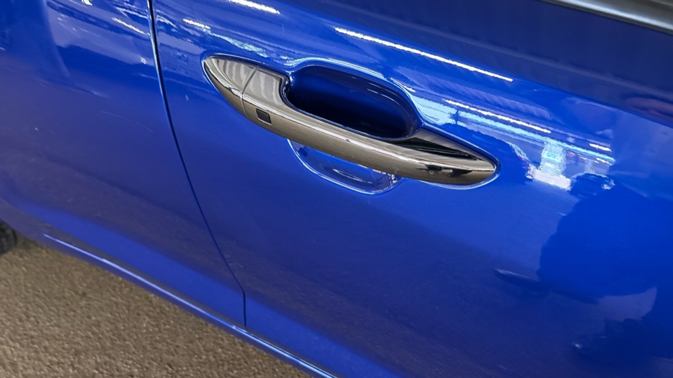 Hyundai i10 1.2 MPi Premium 5dr Auto Petrol Hatchback - Image 42