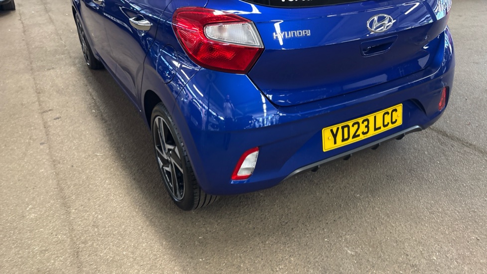 Hyundai i10 1.2 MPi Premium 5dr Auto Petrol Hatchback - Image 51