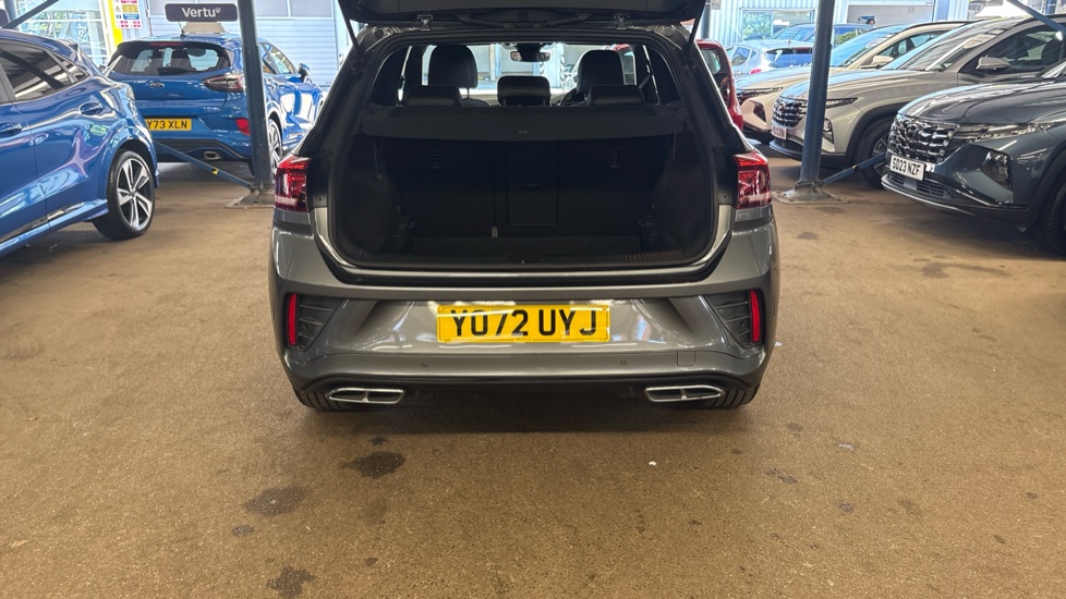 Volkswagen T-Roc 1.5 TSI R-Line 5dr DSG Petrol Hatchback - Image 4