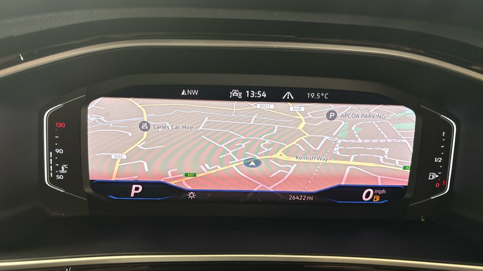 Volkswagen T-Roc 1.5 TSI R-Line 5dr DSG Petrol Hatchback - Image 18