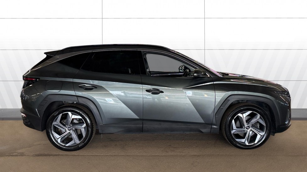 Hyundai TUCSON 1.6 TGDi Plug-in Hybrid Ultimate 5dr 4WD Auto Estate - Image 5