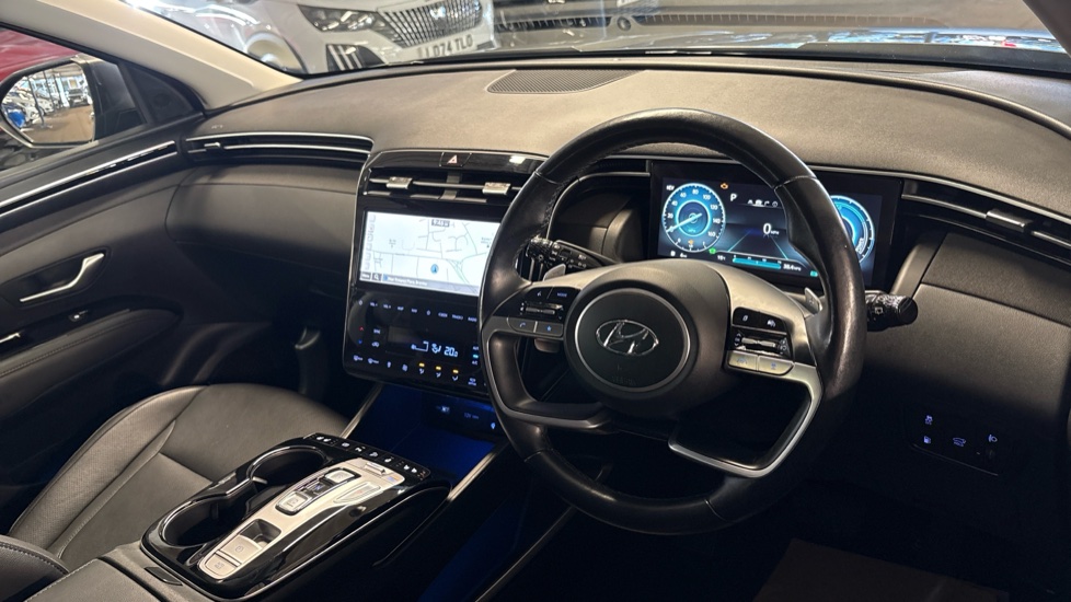 Hyundai TUCSON 1.6 TGDi Plug-in Hybrid Ultimate 5dr 4WD Auto Estate - Image 14