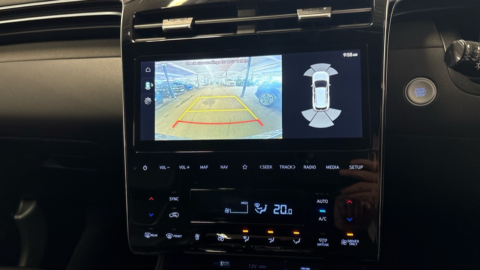 Hyundai TUCSON 1.6 TGDi Plug-in Hybrid Ultimate 5dr 4WD Auto Estate - Image 21