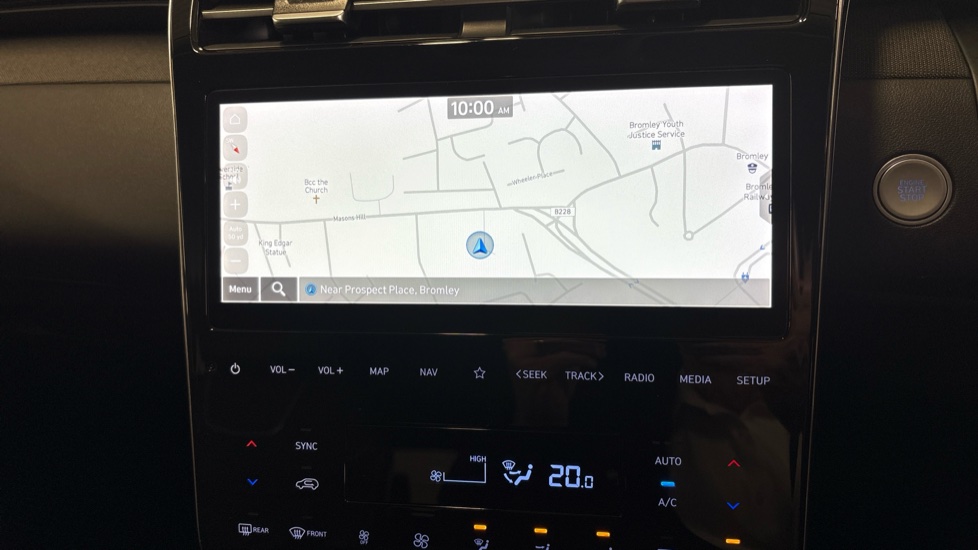 Hyundai TUCSON 1.6 TGDi Plug-in Hybrid Ultimate 5dr 4WD Auto Estate - Image 33