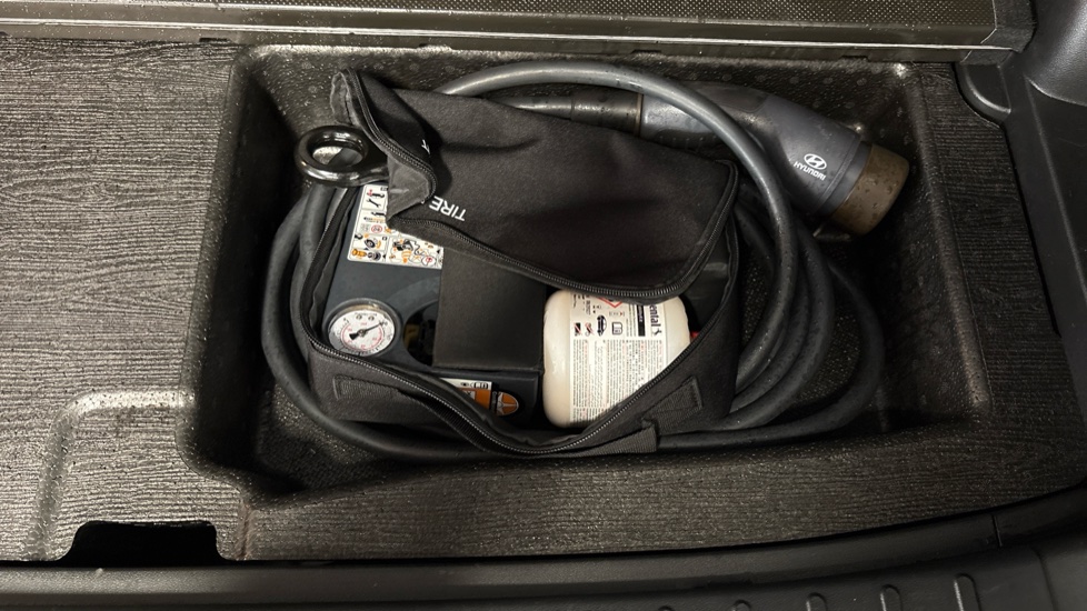 Hyundai TUCSON 1.6 TGDi Plug-in Hybrid Ultimate 5dr 4WD Auto Estate - Image 52