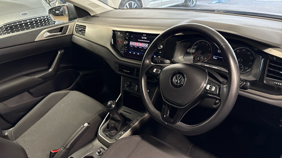 Volkswagen Polo 1.0 EVO 80 Match 5dr Petrol Hatchback - Image 14