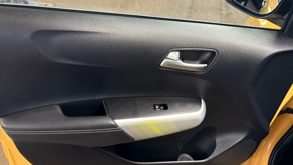 Kia Picanto 1.0 X-Line S 5dr Auto Petrol Hatchback - Image 67