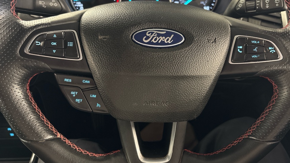 Ford EcoSport 1.0 EcoBoost 140 ST-Line 5dr Petrol Hatchback - Image 29