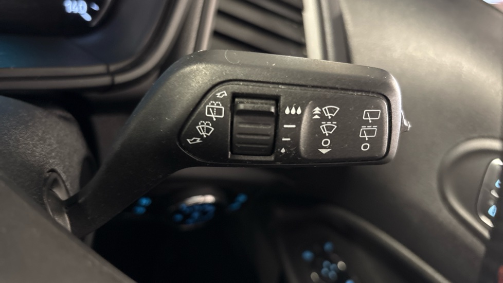 Ford EcoSport 1.0 EcoBoost 140 ST-Line 5dr Petrol Hatchback - Image 30