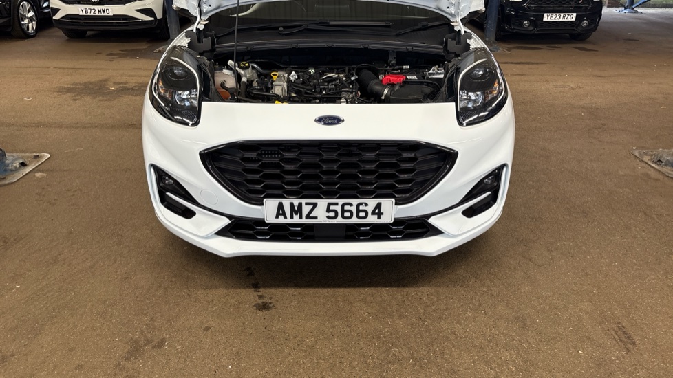 Ford Puma 1.0 EcoBoost Hybrid mHEV ST-Line 5dr DCT Petrol Hatchback - Image 8