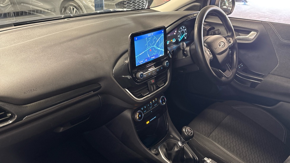Ford Puma 1.0 EcoBoost Hybrid mHEV Titanium 5dr Petrol Hatchback - Image 9