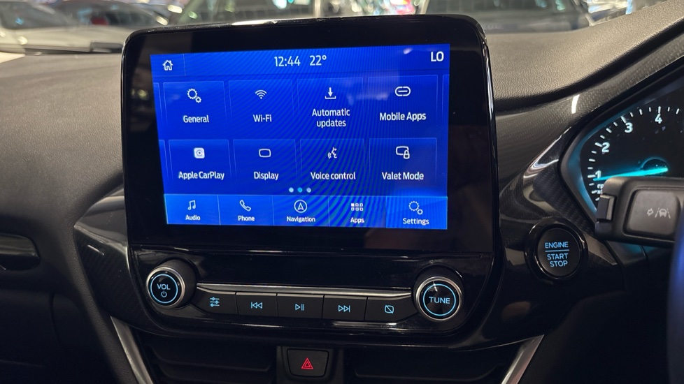 Ford Puma 1.0 EcoBoost Hybrid mHEV Titanium 5dr Petrol Hatchback - Image 37