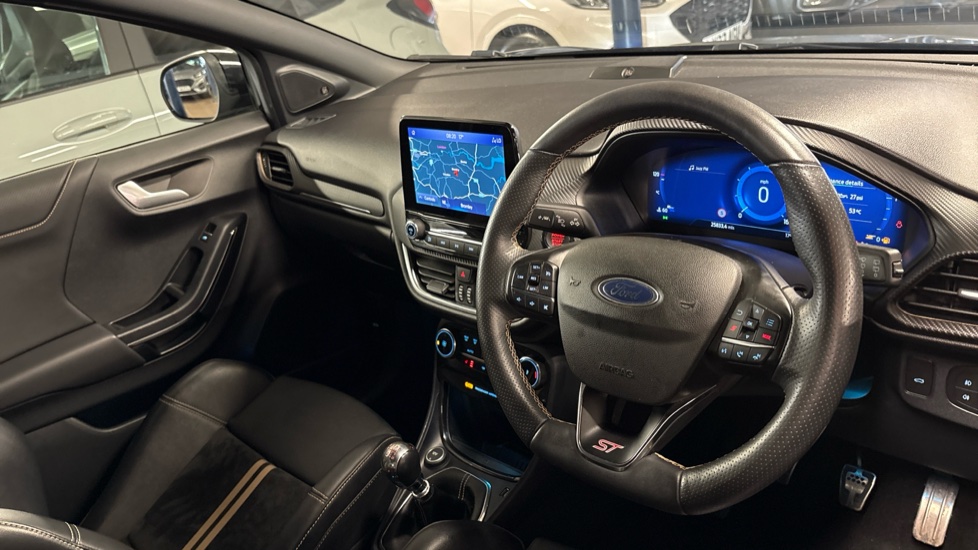 Ford Puma ST 1.5 EcoBoost ST 5dr Petrol Hatchback - Image 14