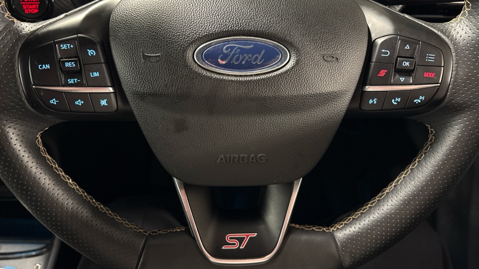 Ford Puma ST 1.5 EcoBoost ST 5dr Petrol Hatchback - Image 29