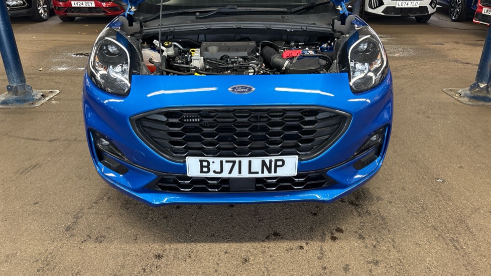Ford Puma 1.0 EcoBoost Hybrid mHEV ST-Line Design 5dr Petrol Hatchback - Image 8