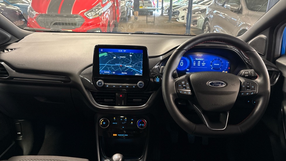 Ford Puma 1.0 EcoBoost Hybrid mHEV ST-Line Design 5dr Petrol Hatchback - Image 10