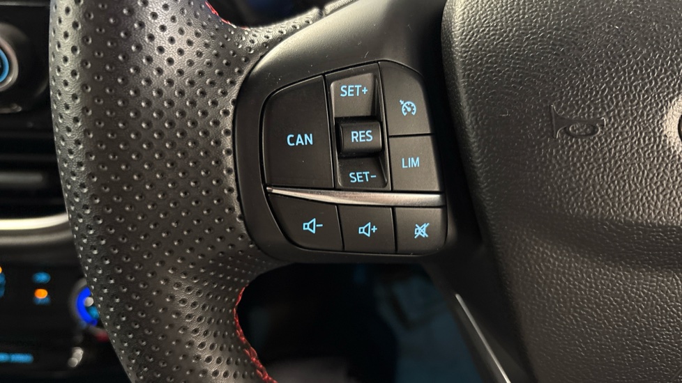 Ford Puma 1.0 EcoBoost Hybrid mHEV ST-Line Design 5dr Petrol Hatchback - Image 27
