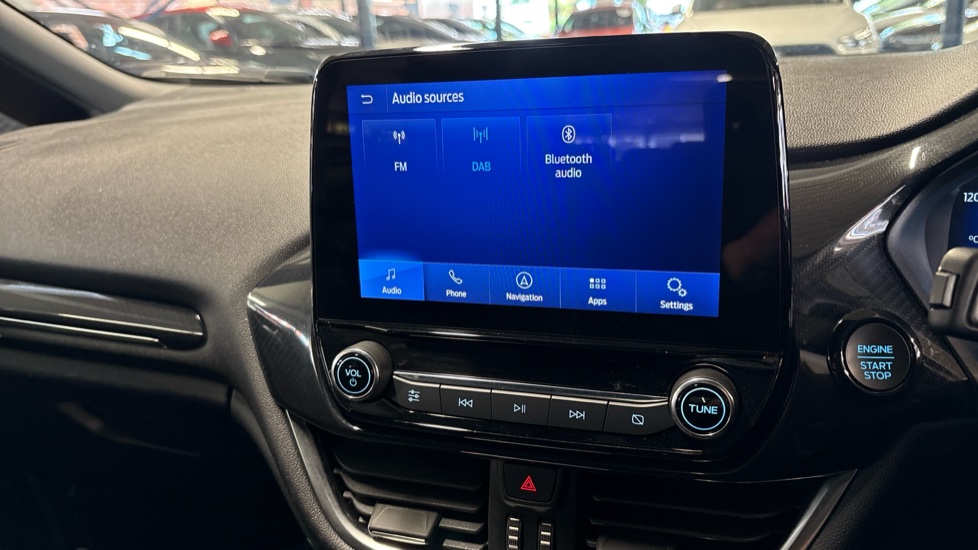 Ford Fiesta 1.0 EcoBoost Hybrid mHEV 125 ST-Line X 5dr Petrol Hatchback - Image 35