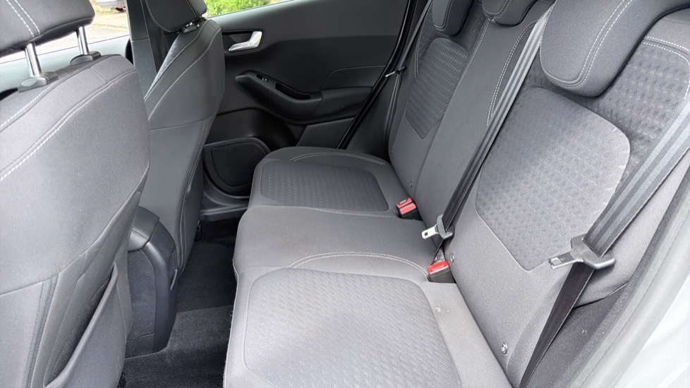 Ford Fiesta 1.0 EcoBoost 95 Titanium 5dr Petrol Hatchback - Image 16
