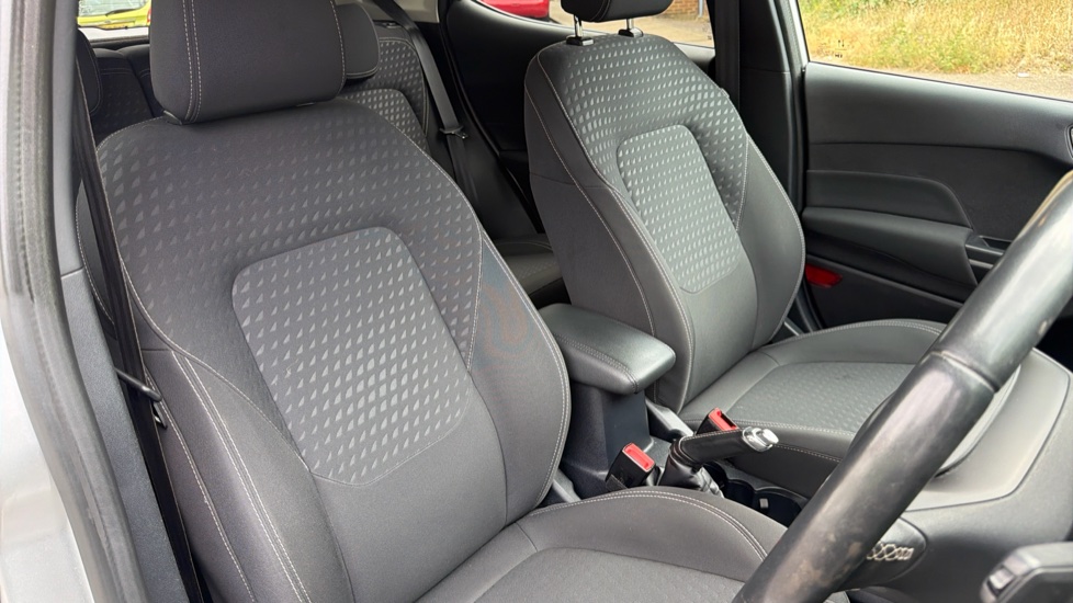 Ford Fiesta 1.0 EcoBoost 95 Titanium 5dr Petrol Hatchback - Image 26