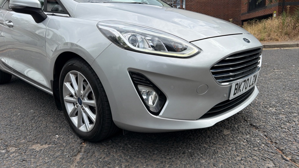 Ford Fiesta 1.0 EcoBoost 95 Titanium 5dr Petrol Hatchback - Image 27